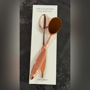 NIB Artis Elite Rose Gold Oval 7 Makeup  Brush